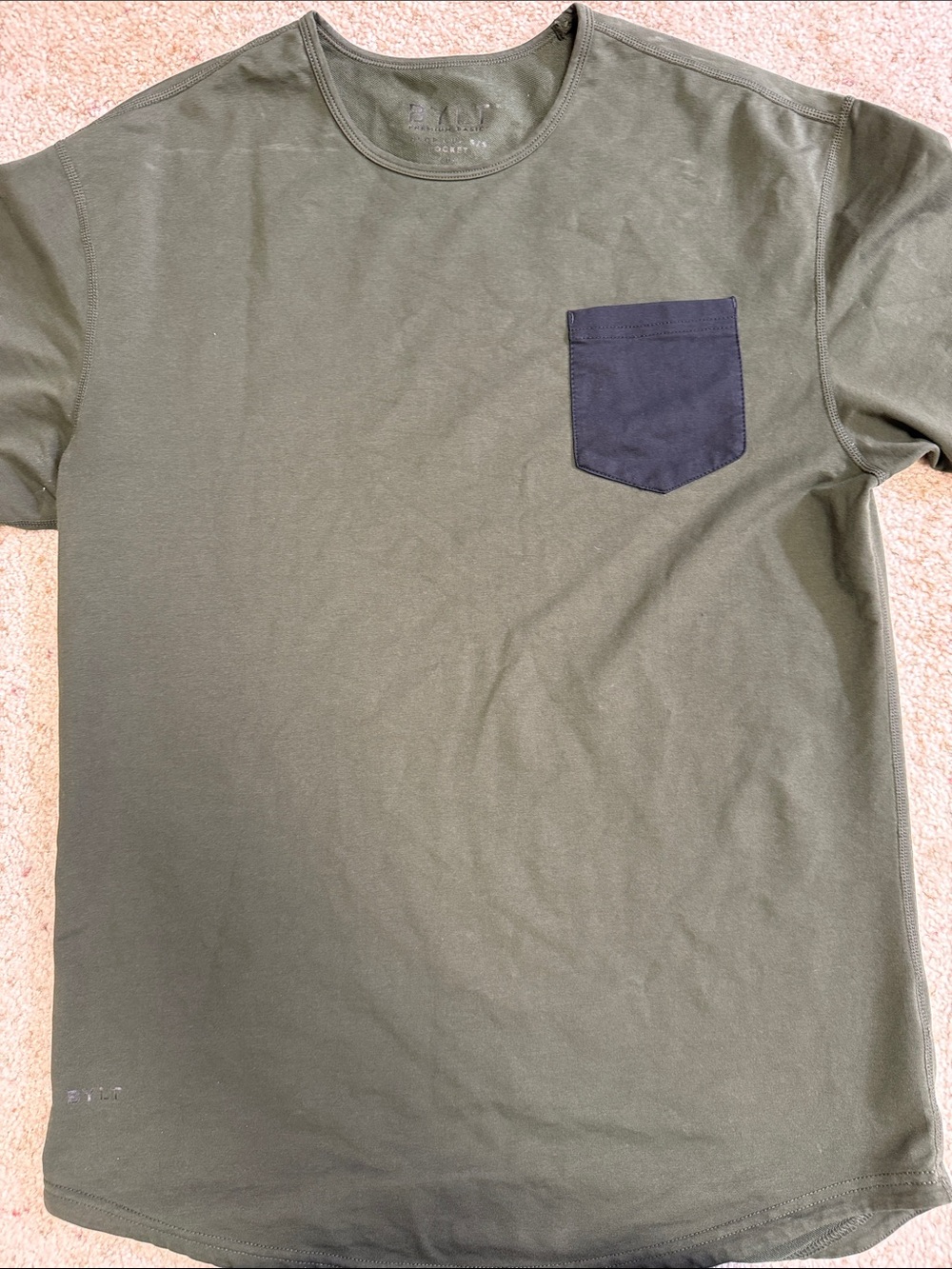 BYLT BASICS Men's Olive Green Pocket Crewneck T-Shirt with Contrasting Pocket